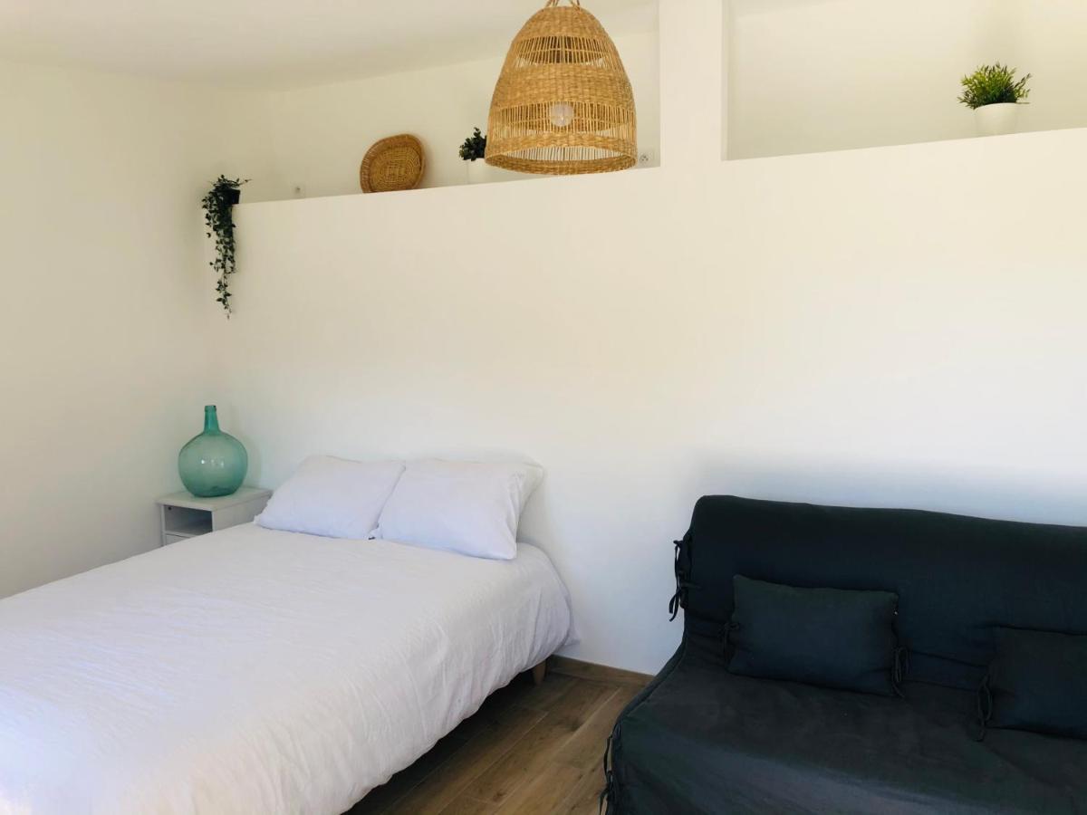 Hotel Le Cabanon Collobrières Zewnętrze zdjęcie